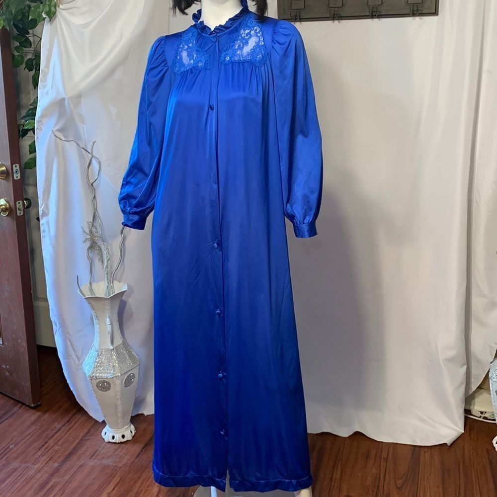 Vintage Lorraine Royal Blue Lace Duster Robe